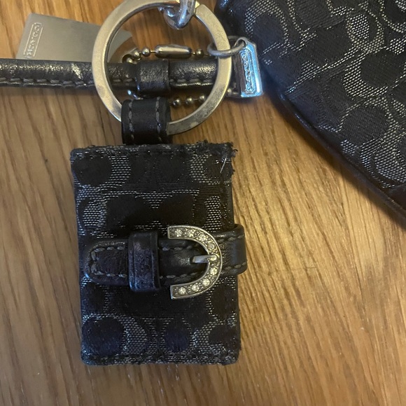 Coach wristlet and matching book keychain - Picture 2 of 7